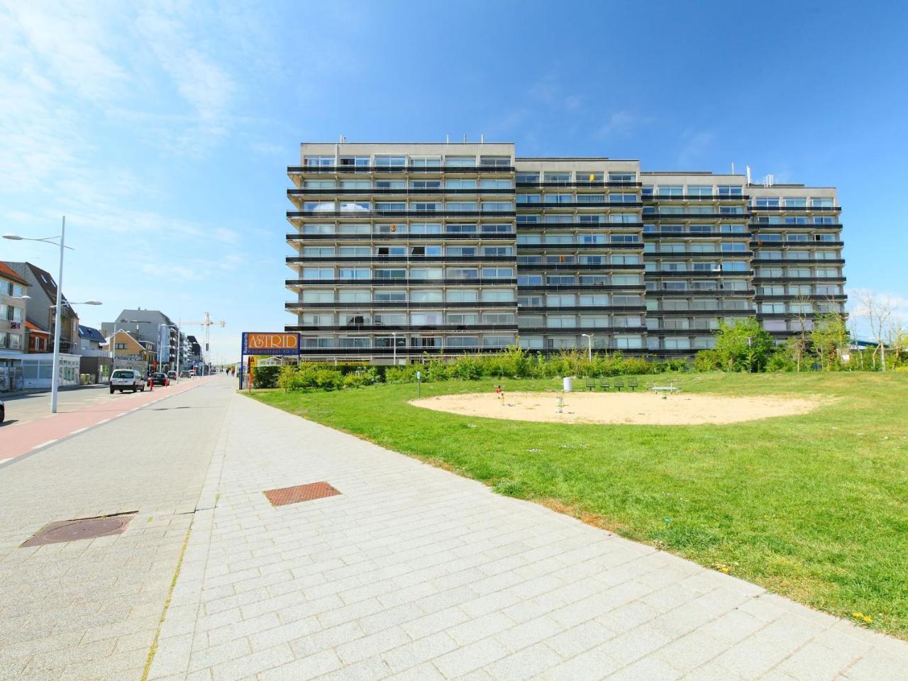 Apartment Residentie Astrid-1 By Interhome Bredene Bagian luar foto
